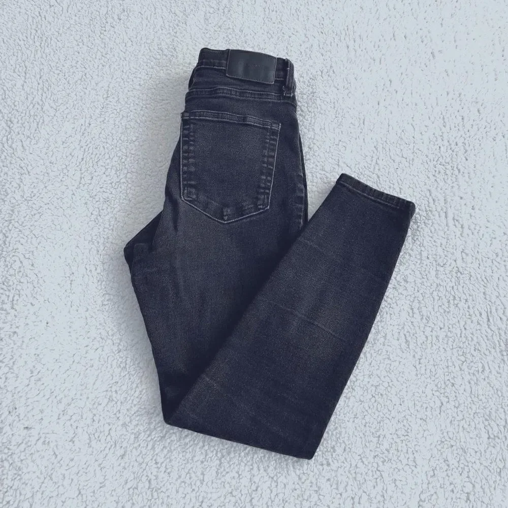 Everlane High Rise Black Ankle Jeans Size 27